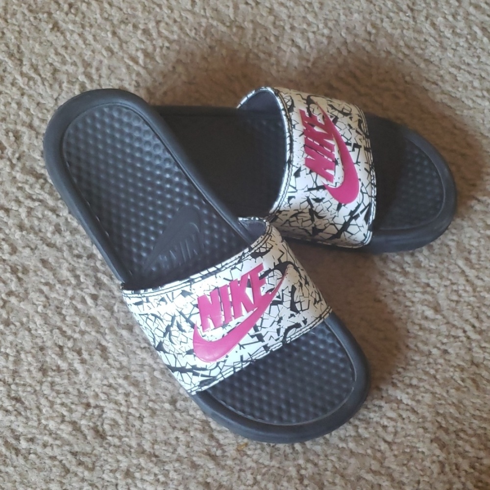 Nike slide sandles